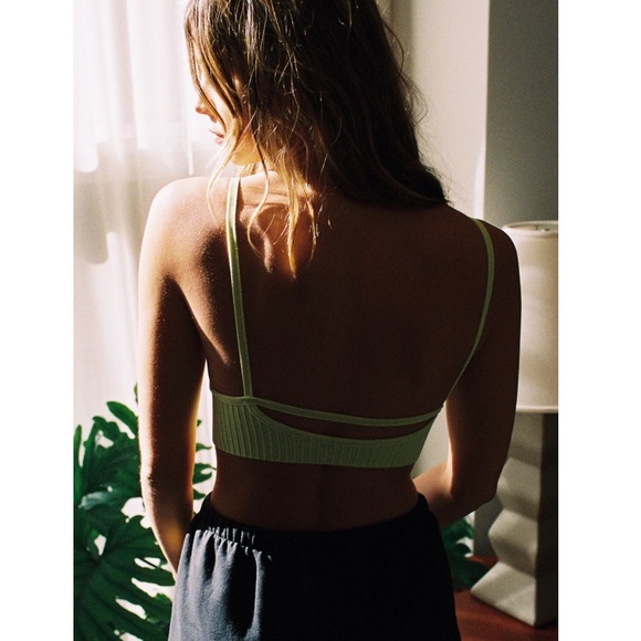 Urban Outfitters Out From Under Bella Bra - Picture 3 of 4